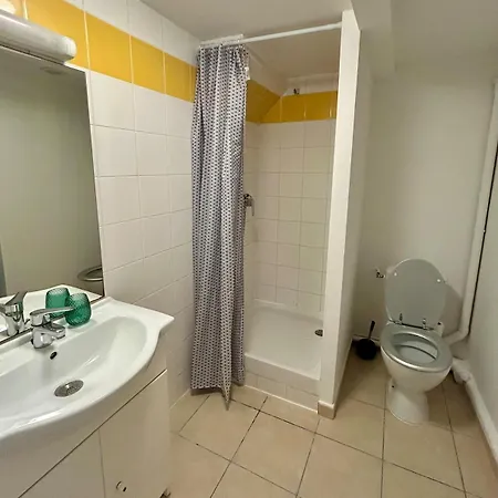 Duplex Climatise Centre Historique - 3 Guests Apartment Nimes